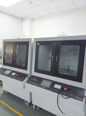 Mesin pengujian kekuatan listrik bahan isolasi padat 220V yang sangat akurat dengan pengukuran tegangan ≤ 5%